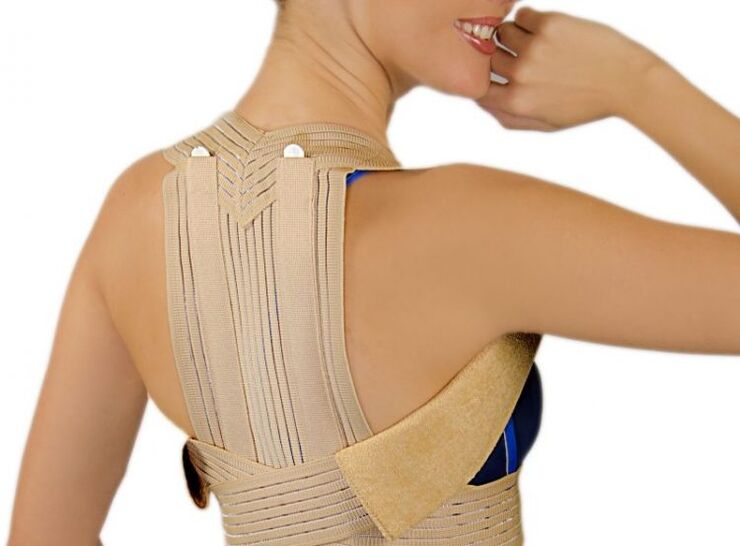 ការពាក់ corset អាចកាត់បន្ថយការផ្ទុកនៅលើឆ្អឹងខ្នងដែលរងផលប៉ះពាល់ដោយ osteochondrosis